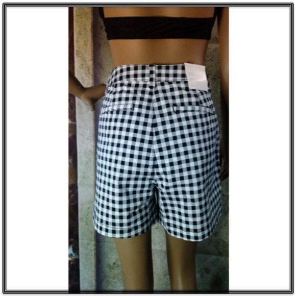 A New Day Women's Gingham High Rise Chino Shorts - Picture 2 of 9